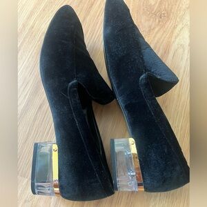 Nine West women Umissit Fabric Closed Toe Loafers